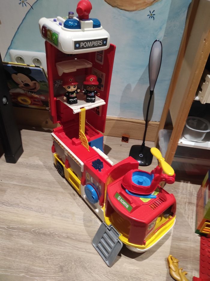 Camion pompier - photo numéro 3