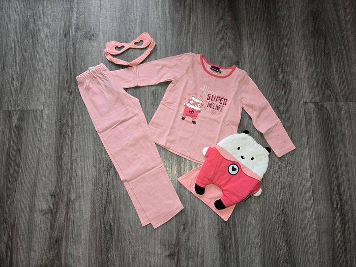 Pyjama - photo numéro 1