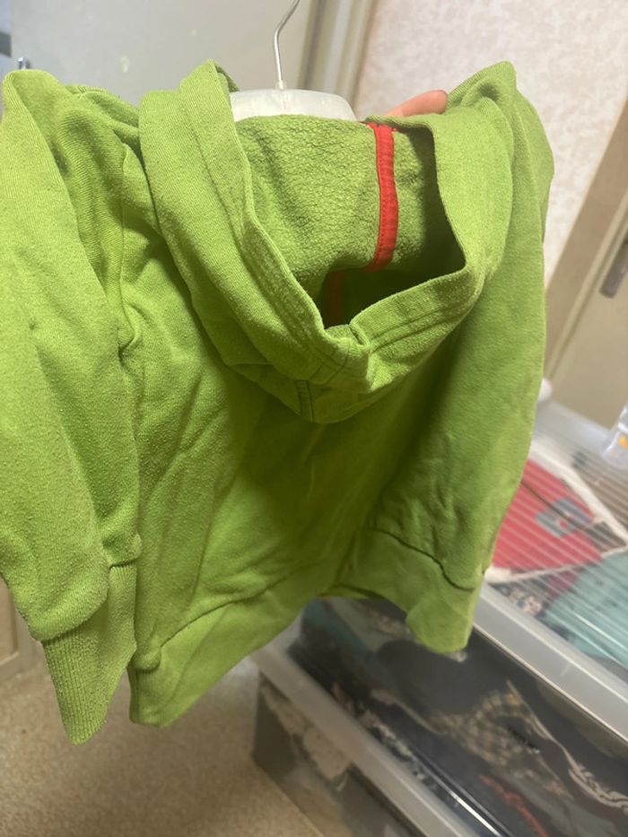 Pull à capuche Spiderman taille 4ans - photo numéro 3
