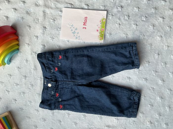 pantalon doublé couleur jean bleu foncé broderies poches 3 mois brioche - photo numéro 2