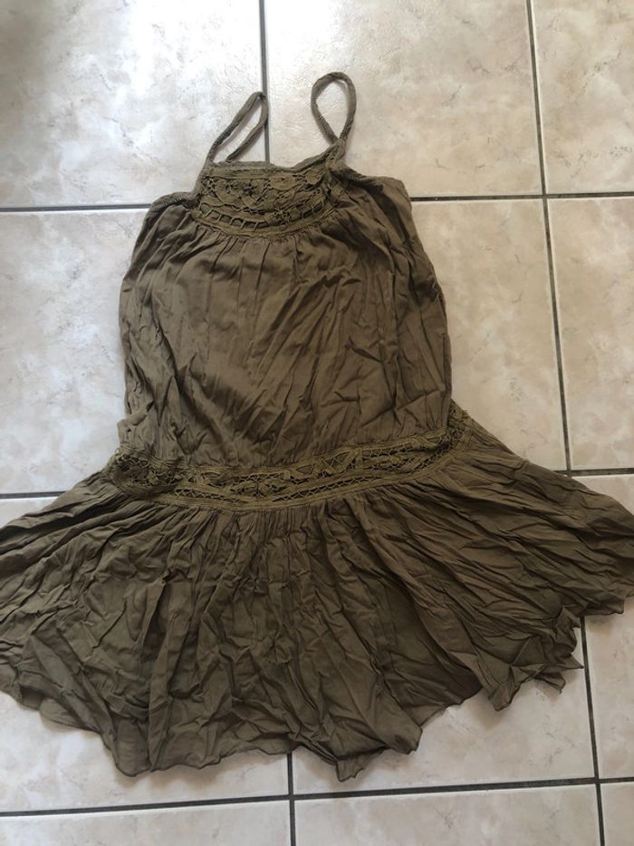 Robe kaki 10ans
