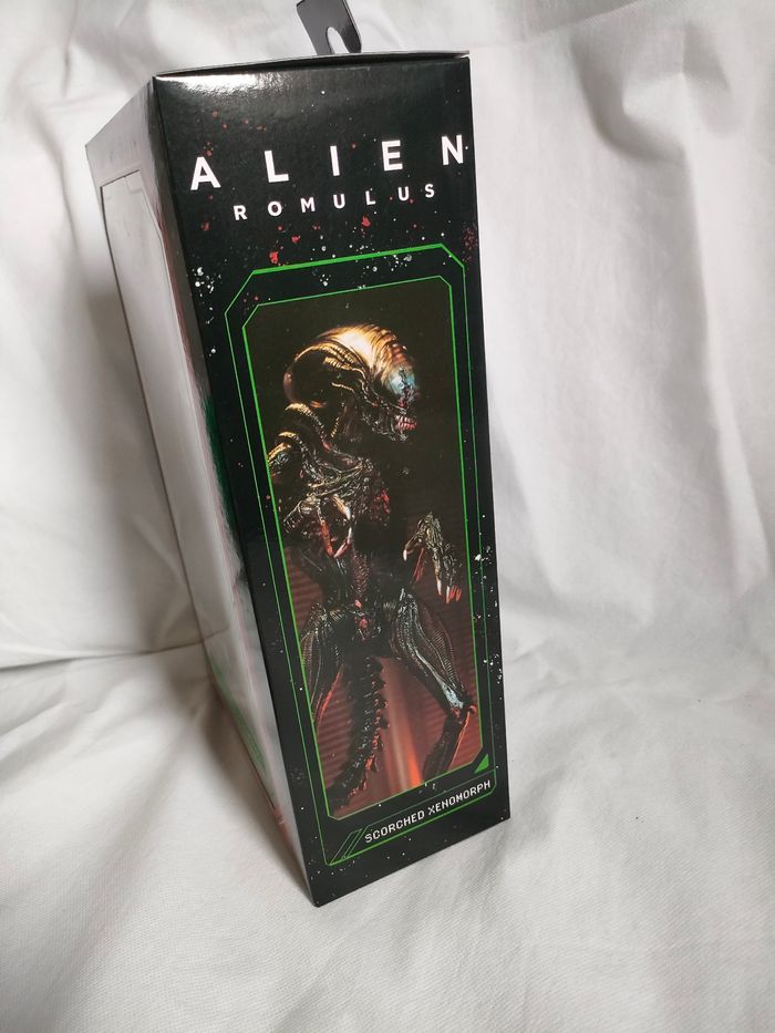 ALIEN ROMULUS - Scorched Xenomorph - Ultimate Figurine 18cm - photo numéro 2