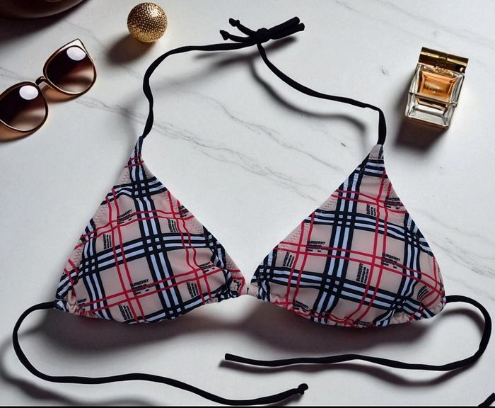 Maillot de bain Burberry ✅ - photo numéro 2