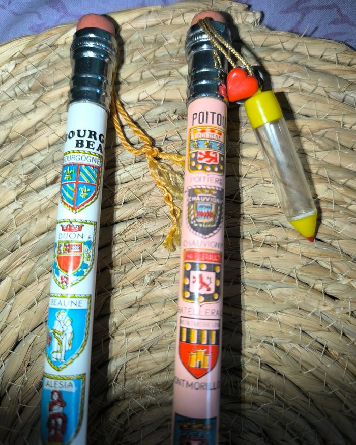 Crayons de papier géant régions de France - photo numéro 3