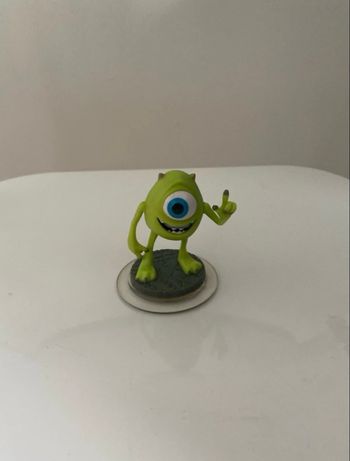 Une figurine de Bob du jeu vidéo "Disney Infinity"