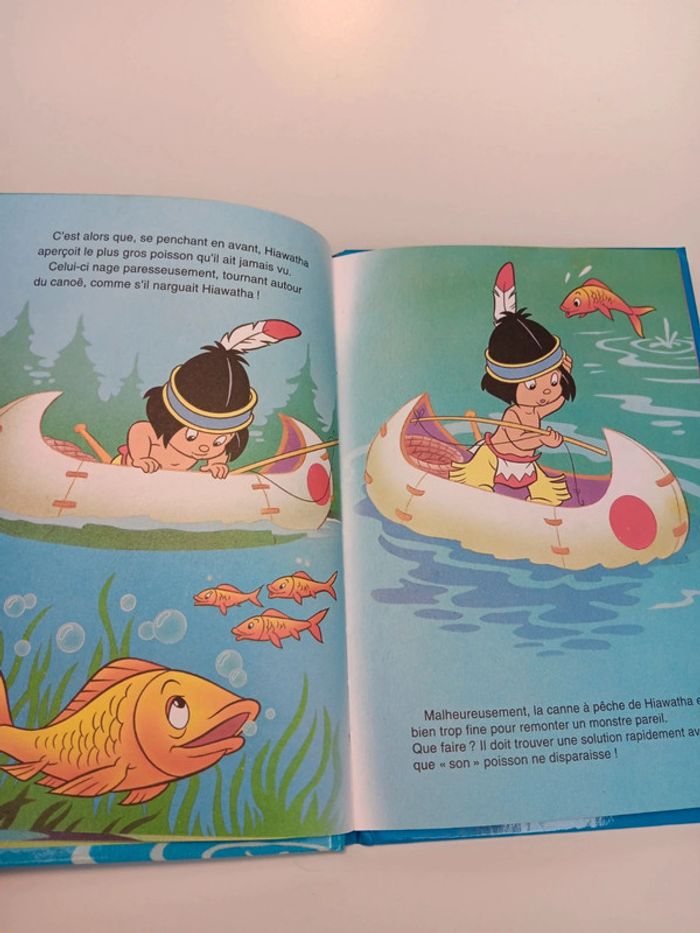 Livre Disney mickey club du livre Hiawatha et le gros poisson (1) - photo numéro 5