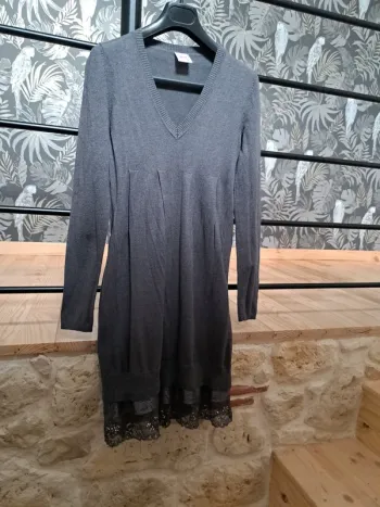 Robe pull élégante grise S