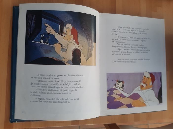 Livre " Pinocchio " - photo numéro 2