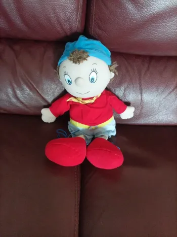 Peluche oui oui