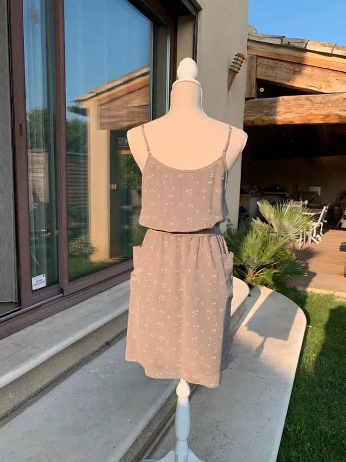 Robe à bretelle en soie grise avec des étoiles blanche taille M Sud Express - photo numéro 17