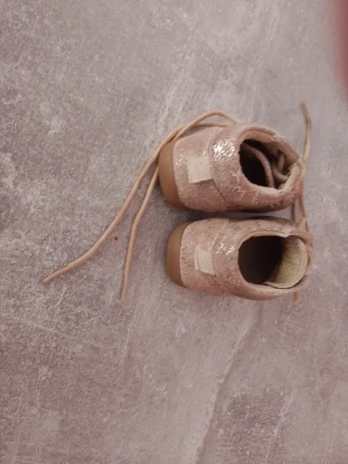 Chaussures bébé fille taille 17 Gémo - photo numéro 3