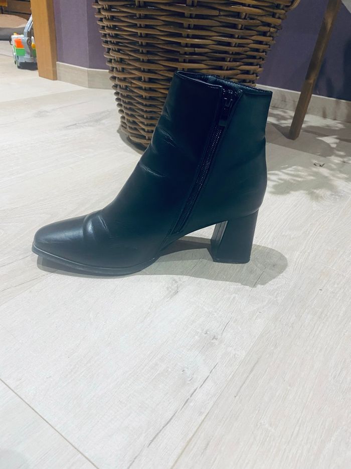 Bottines noires - photo numéro 2