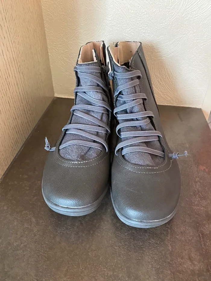 Bottines grise - photo numéro 2