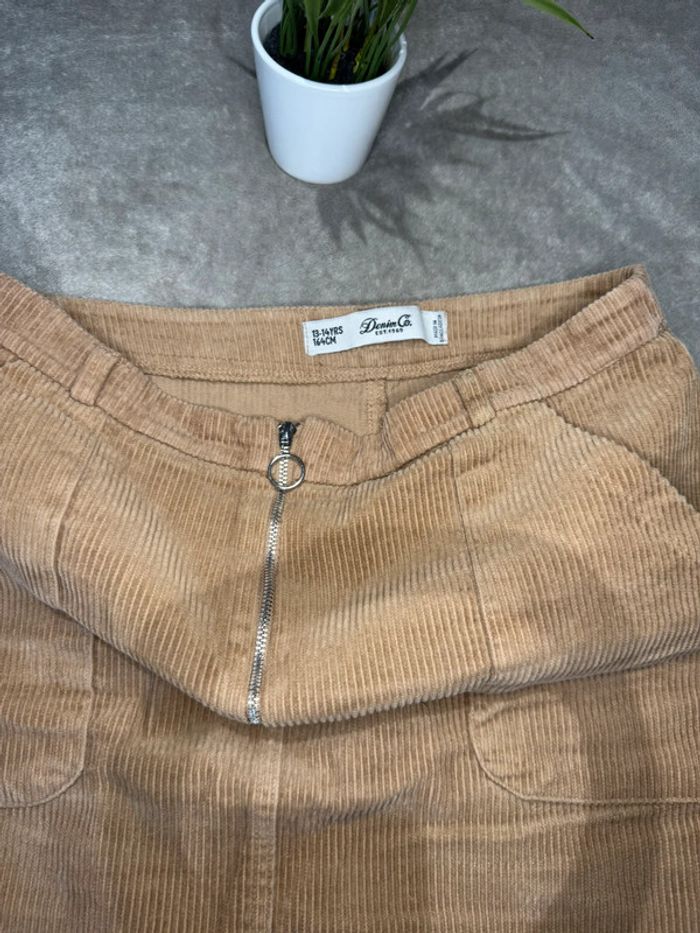 Magnifique jupe beige femme/fille 👸🏼 - photo numéro 2