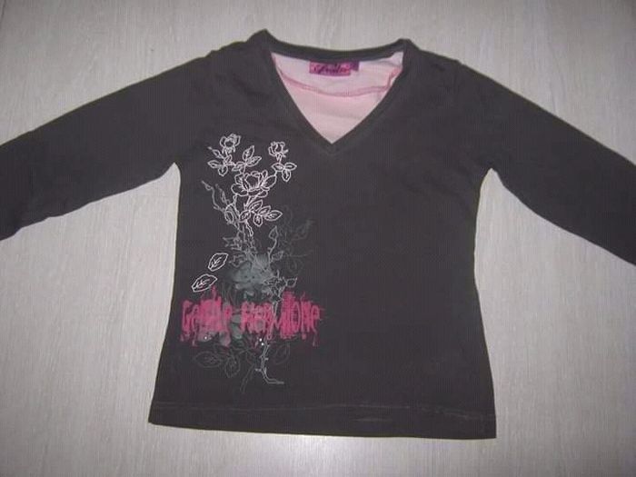 Haut fille, Efratis, taille 10 ans.
