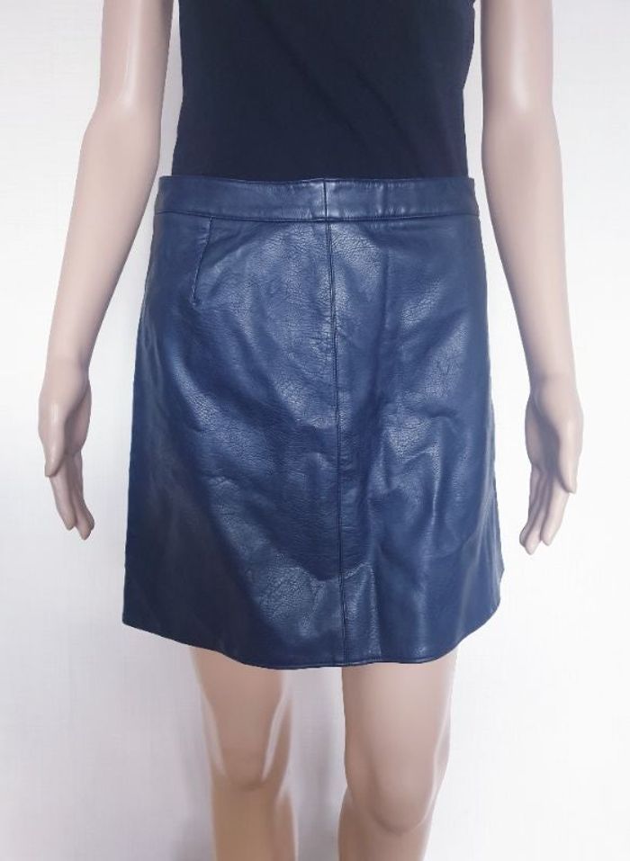 Magnifique jupe simili cuir bleu