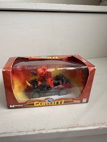 Voiture gormiti Magmion le roi des volcan