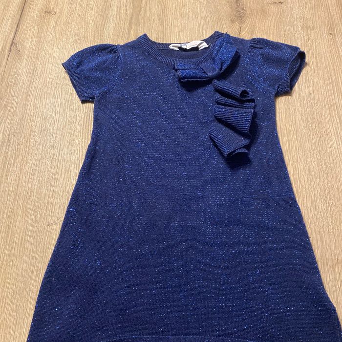 Robe bleu pailletée