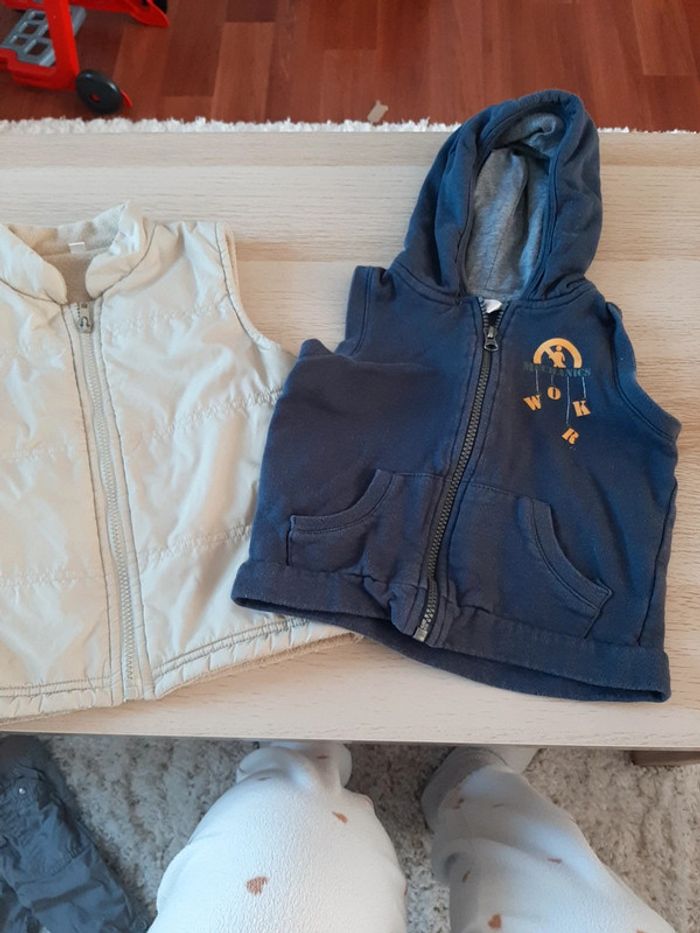 Lot de 2 gilets sans manches