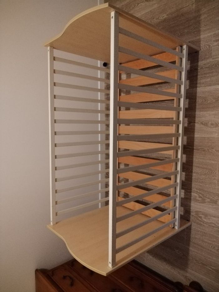 Lit à barreaux en bois - photo numéro 2