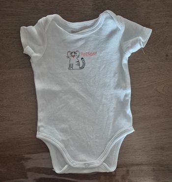 Lot de bodys manches courtes 1 mois