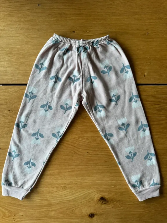 Pyjama 2 pièces ML en molleton rose pâle et fleurs grises/blanches - Taille 4 Ans - photo numéro 11