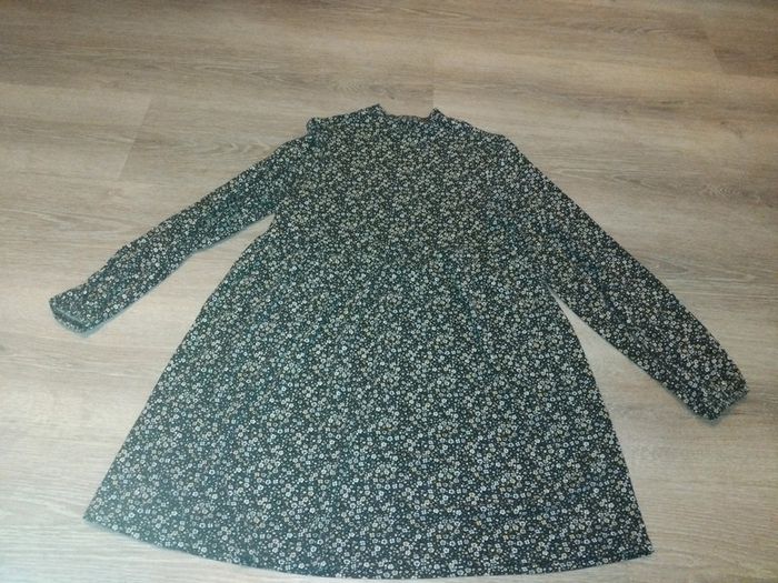 Robe pull&bear - photo numéro 5