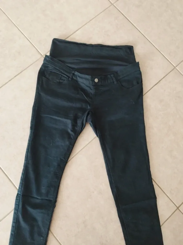Pantalon grossesse - photo numéro 4