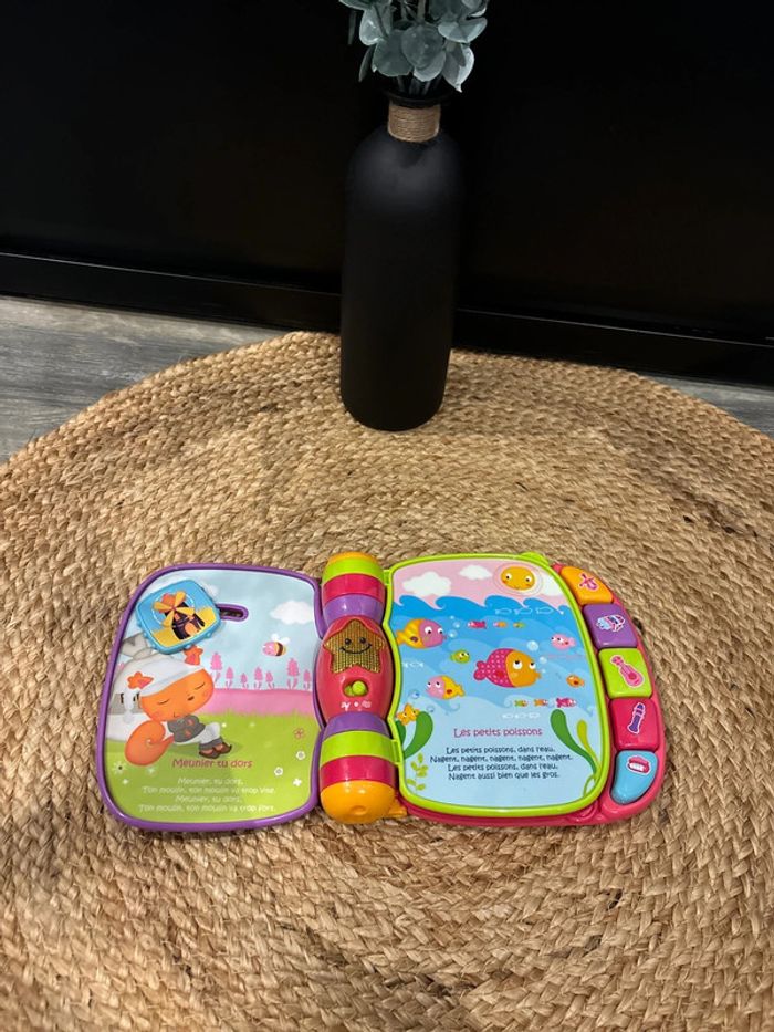 Vtech super livre enchanté - photo numéro 3