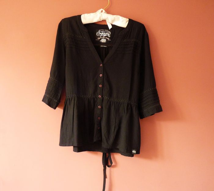 blouse t-shirt femme M 38 superdry noir TBE ceinturé manches 3/4