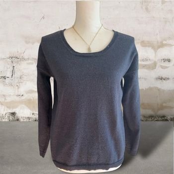 Pull chic bleu marine paillettes discrètes Marque 123 Paris taille 46