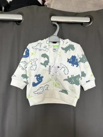 Sweat garçon neuf 3 mois