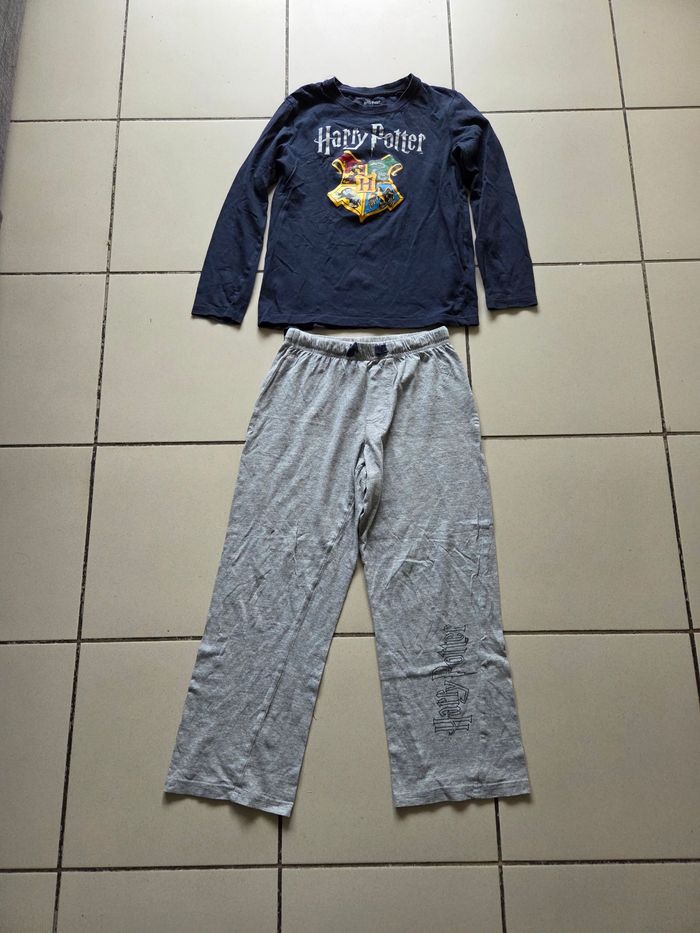 Pyjama harry Potter 8 / 10 ans ( 134 _ 140 cm )