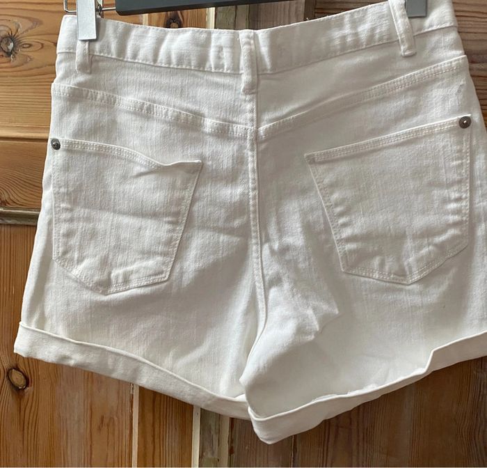 Short blanc - photo numéro 2