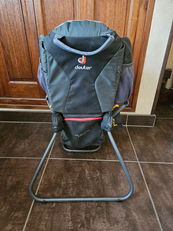 Porte bébé randonnée vari Quick deuter très bon état
Quasi neuf. - photo numéro 6