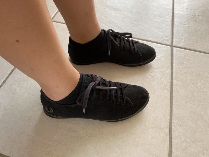 Fred perry  36 noir - photo numéro 2