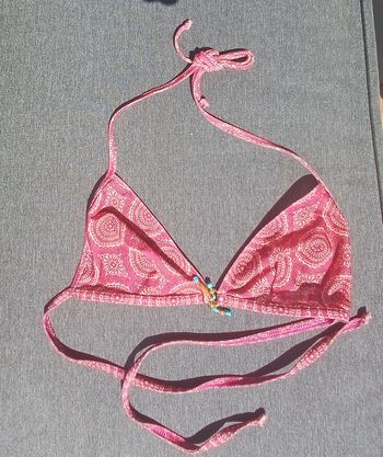 Haut de bikini triangle. Tex taille 38