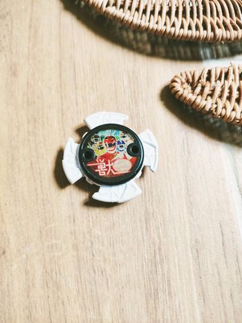 🌟 Power rangers ninja steel étoile ishiban badge en mousse blanche des rangers Wild force