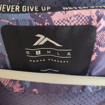 Chaqueta deportiva talla S de Decimas