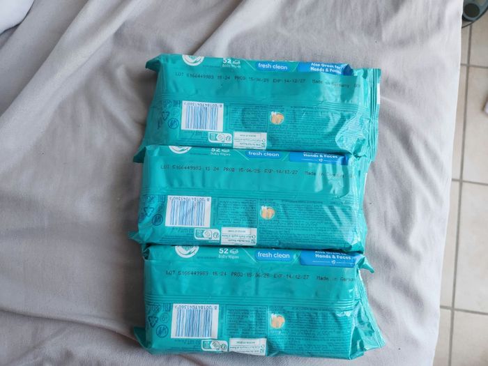 Lot linguettes pampers fresh clean - photo numéro 2