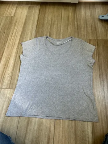 T-shirt kiabi 50