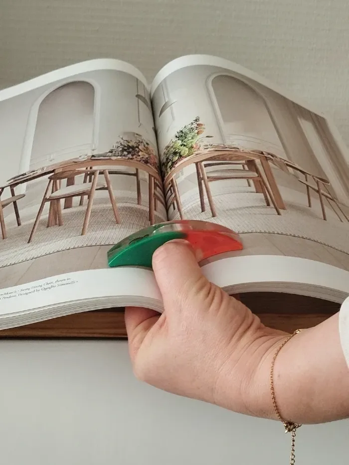 idée cadeau Support de Pouce de Lecture en résine abr019 - photo numéro 6