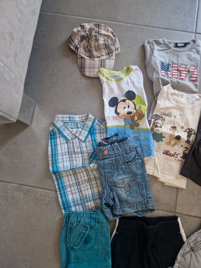 Gros lot vêtements été bébé 12 mois - photo numéro 2
