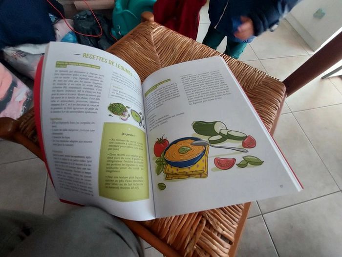 Livre recettes pour bébé neuf - photo numéro 6