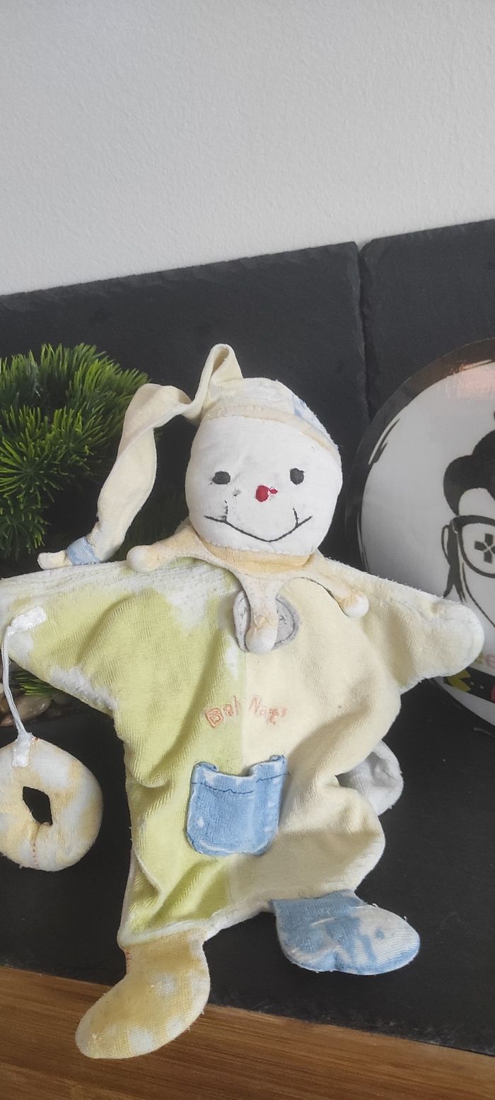doudou Baby Nat ancien clown marionnette jaune bleu vert rond bonnet bouffon - photo numéro 2