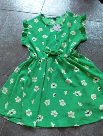 Kiabi robe été neuve 8 ans