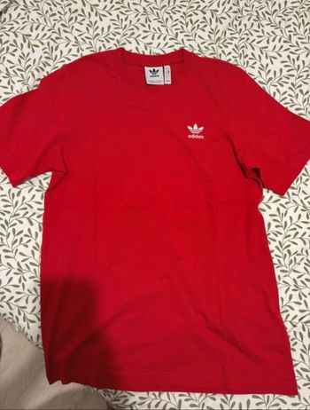 Tee-shirts Adidas