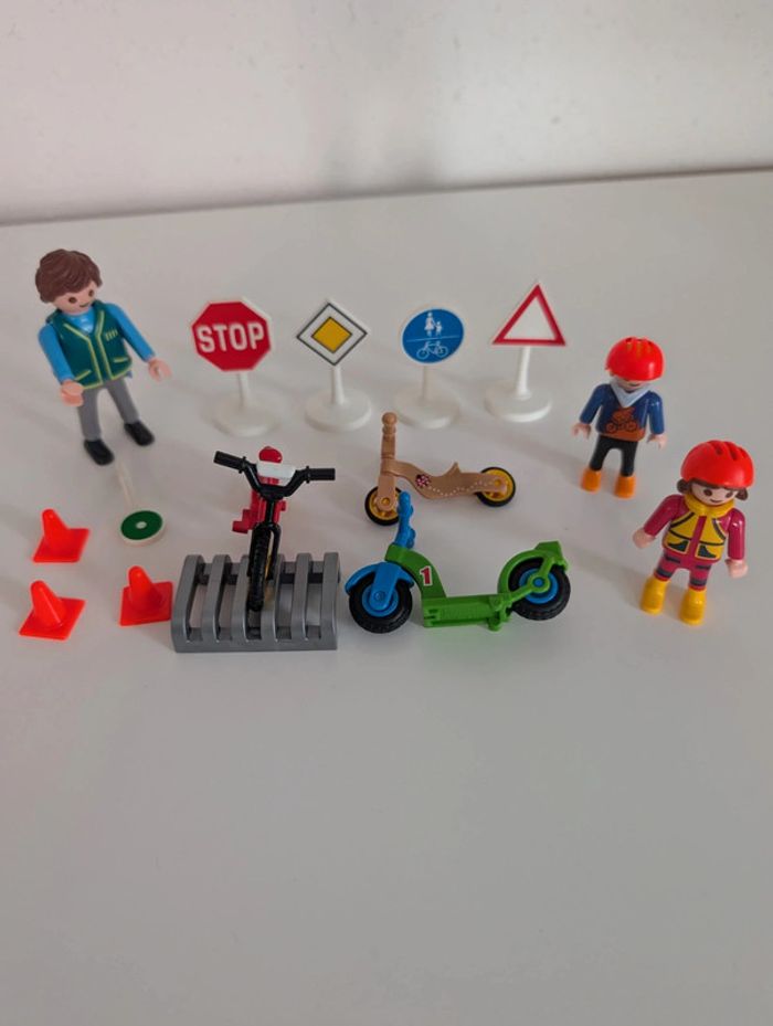 Playmobil 5571 enfants avec agents de la sécurité routière