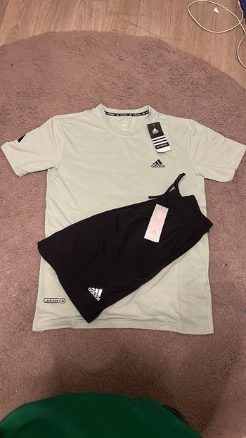 Ensemble Adidas