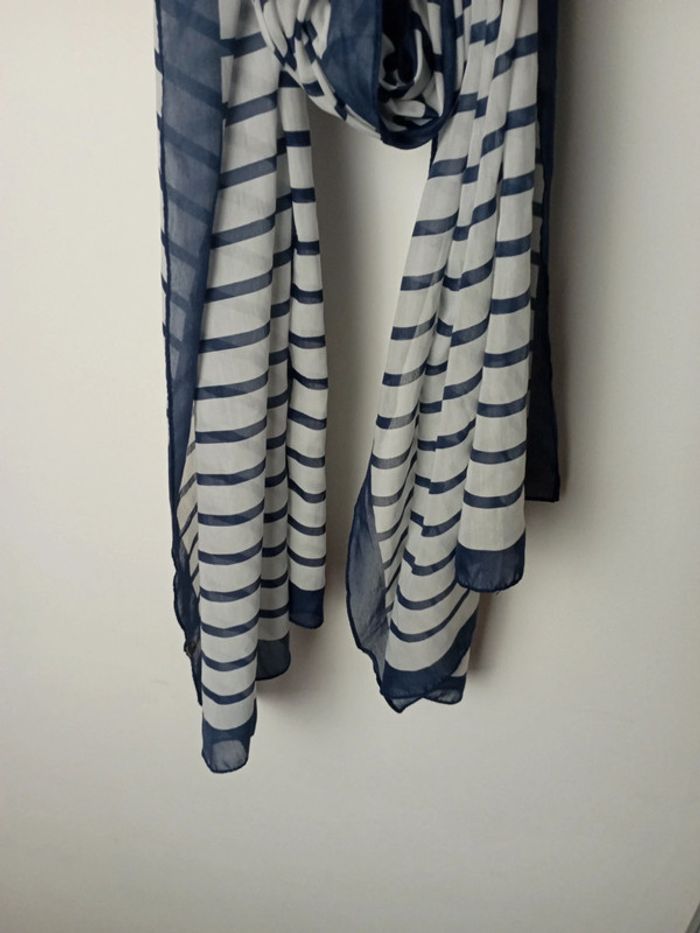 Foulard - photo numéro 3